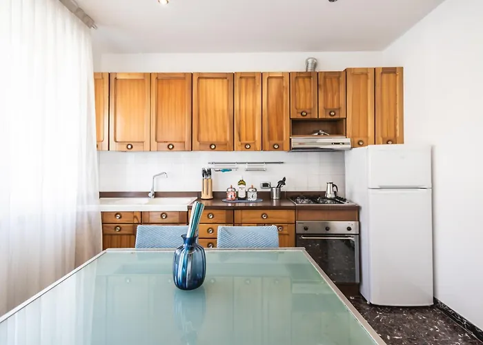 Casa Lisi - Marina Centro - 15 Min Fiera -100m2 Apartamento *