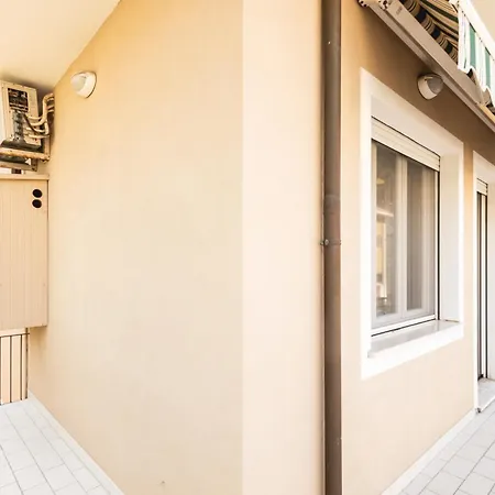 Casa Lisi - Marina Centro - 10 Min -2 Da Letto * Rimini