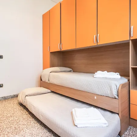 Casa Lisi - Marina Centro - 15 Min Fiera -100m2 * リミニ